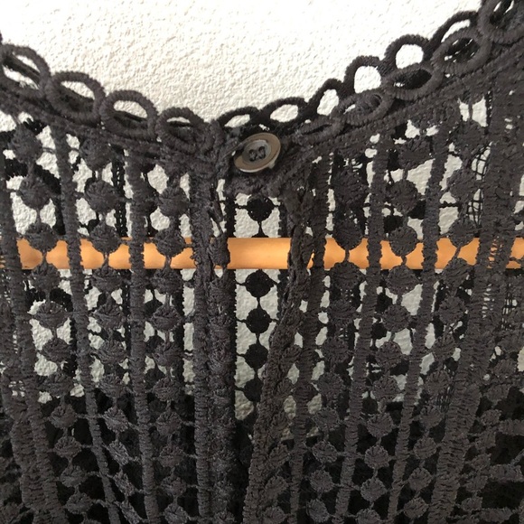 Lace top tunic - Picture 3 of 4